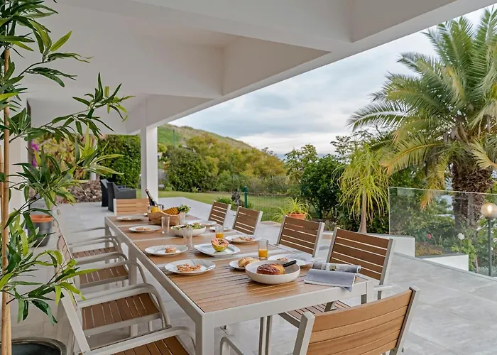 Villa Sky By An Island