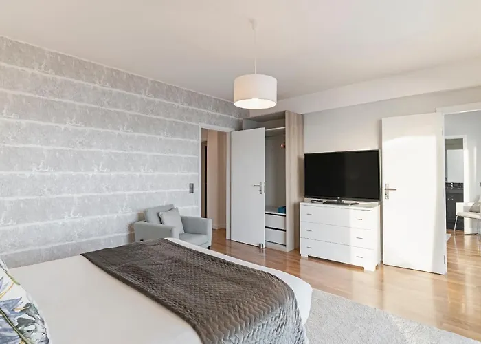 Sky By An Island Villa