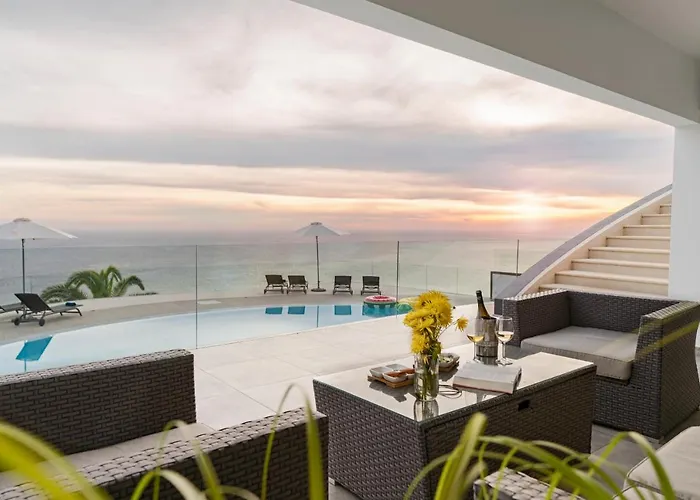 Villa Sky By An Island *