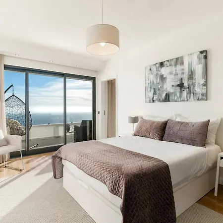 Sky By An Island * フンシャル