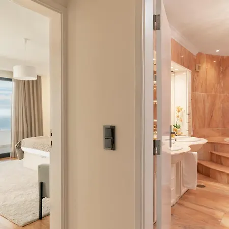 ヴィラ Sky By An Island フンシャル