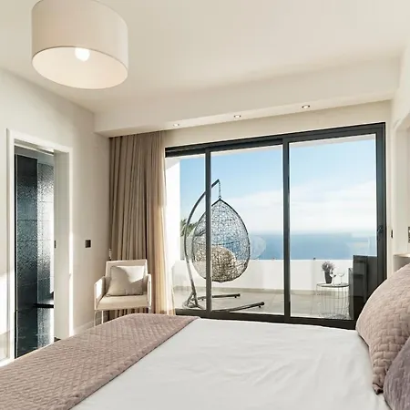 Sky By An Island * Funchal (Madeira)