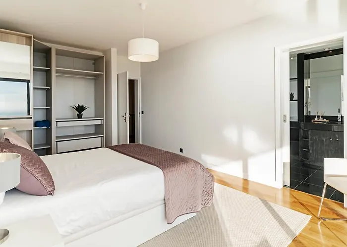 Sky By An Island Βίλα