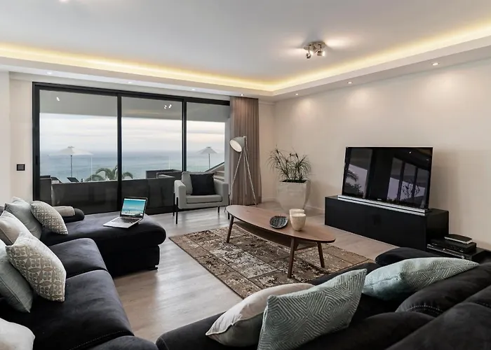 Villa Sky By An Island *