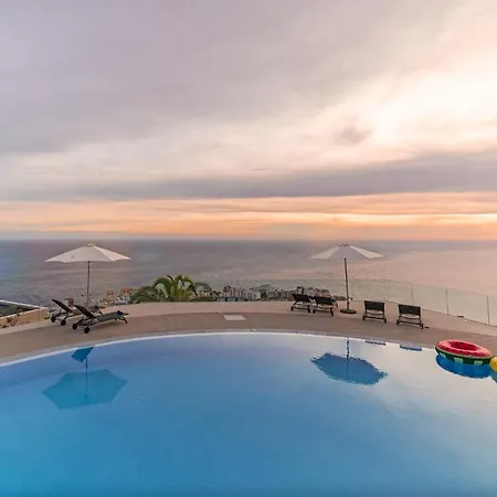 Sky By Travel To Madeira *